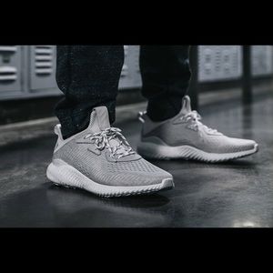 Alphabounce Reigning Champ Adidas 9.5